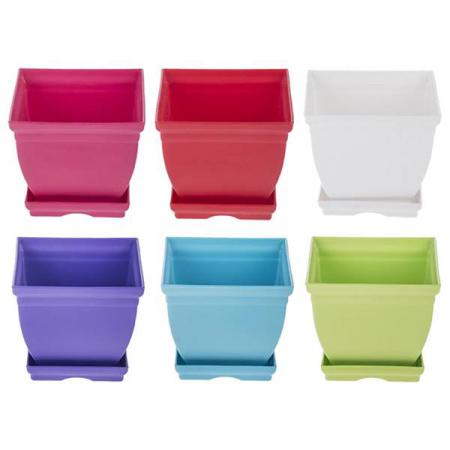 گلدان های پلاستیکی