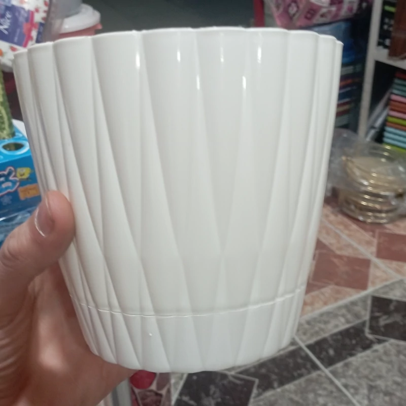 گلدان های پلاستیکی طرح الماس