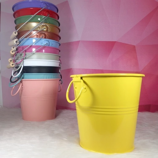 گلدان پلاستیکی شماره 8