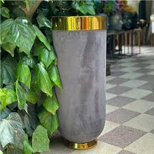 گلدان های پلاستیکی لبه‌ طلایی