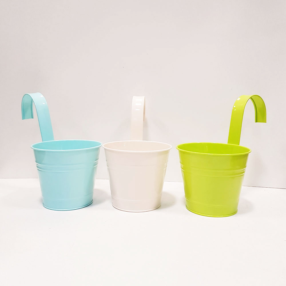 گلدان پلاستیکی شماره 7