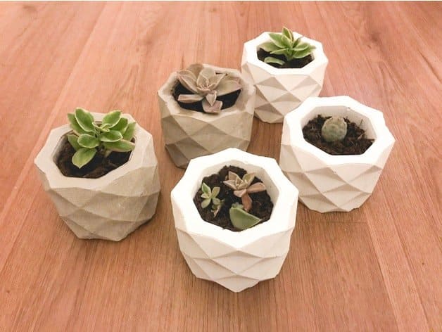 ساخت گلدان پلاستیکی